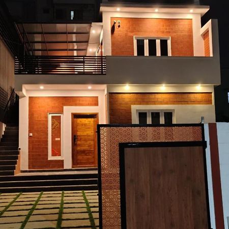 Crimson Villa Ποντισερί Εξωτερικό φωτογραφία